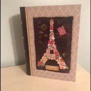 Paris Book Boxes Decor